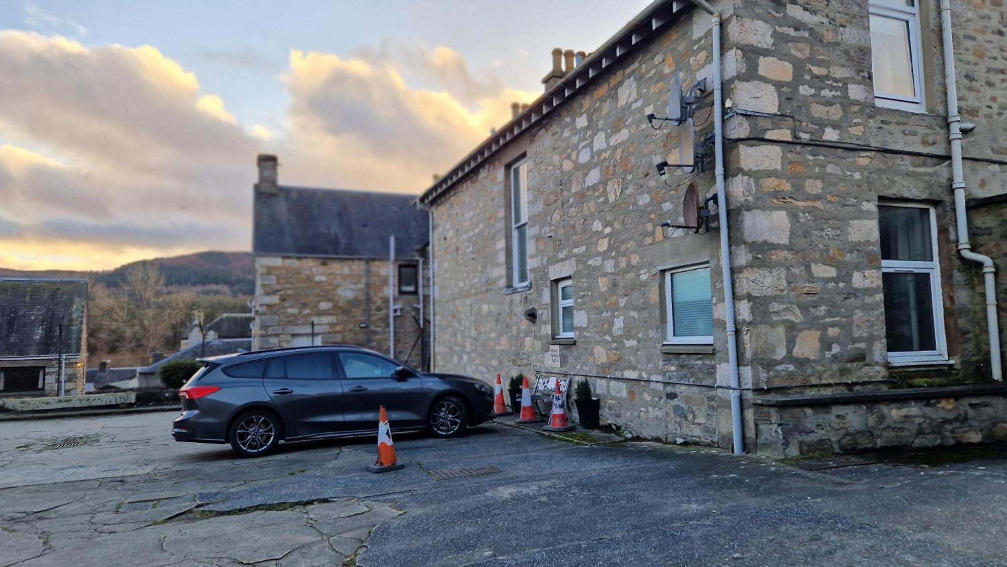 Bonnie Taigh With Free Parking 24 Hours Pitlochry Exterior foto