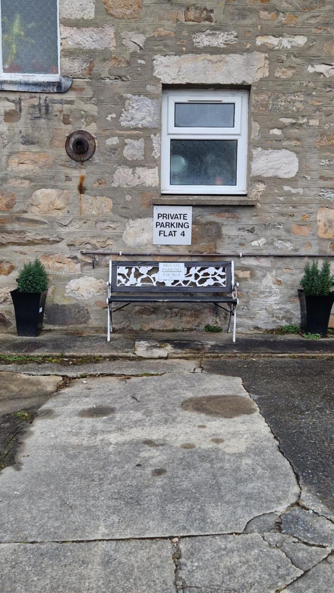 Bonnie Taigh With Free Parking 24 Hours Pitlochry Exterior foto